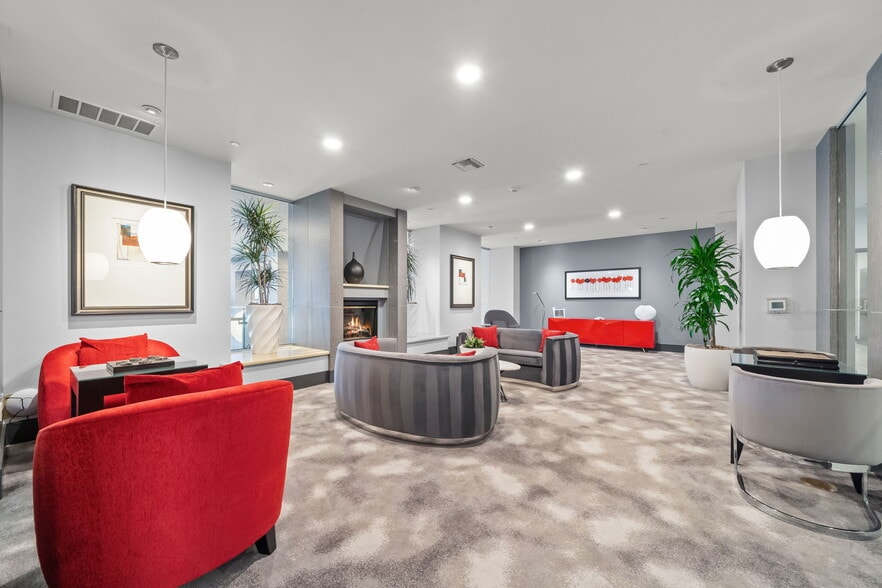 More Photos Of 400 W Ocean Blvd, Long Beach Apartments For Lease