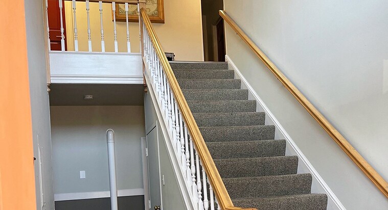 More Photos Of 2817 N Parham Rd, Richmond Office For Sale