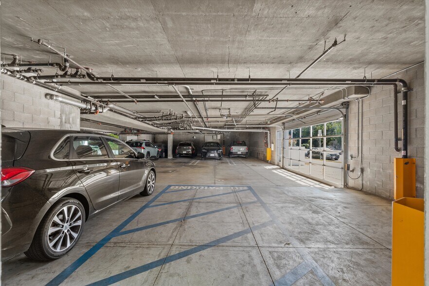 More Photos Of 738 S Ogden Dr, Los Angeles Apartments For Sale