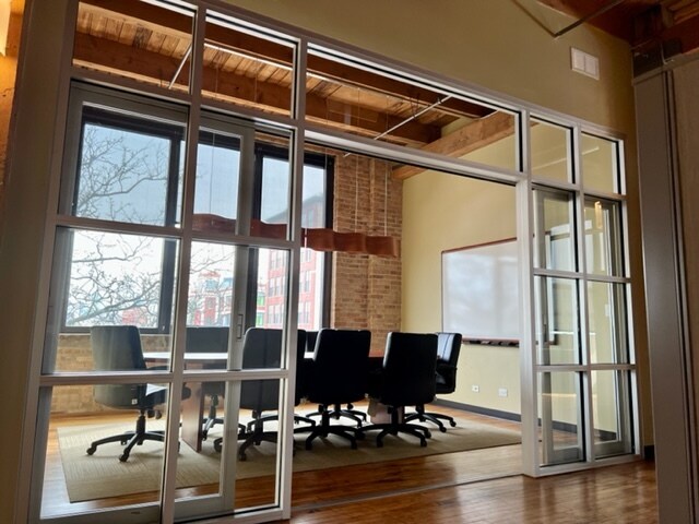 More Photos Of 1901 N Clybourn Ave, Chicago Loft Creative Space For Lease