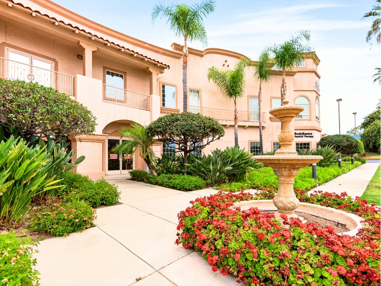 More Photos Of 2275 S Main St, Corona Office For Sale