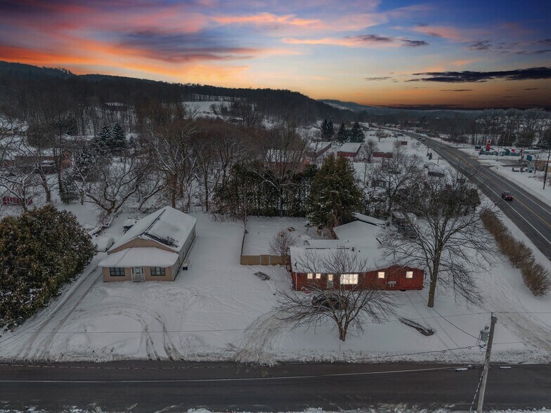 Primary Photo Of 6749 Ramsgate Rd, Chittenango Multifamily For Sale