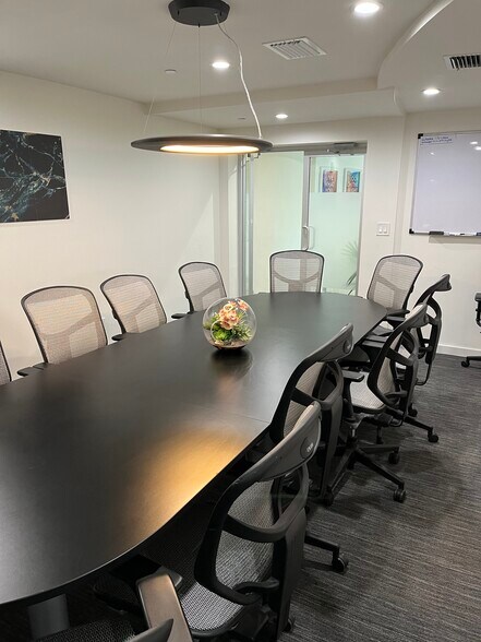 More Photos Of 350 S Miami Ave, Miami Apartments For Sale