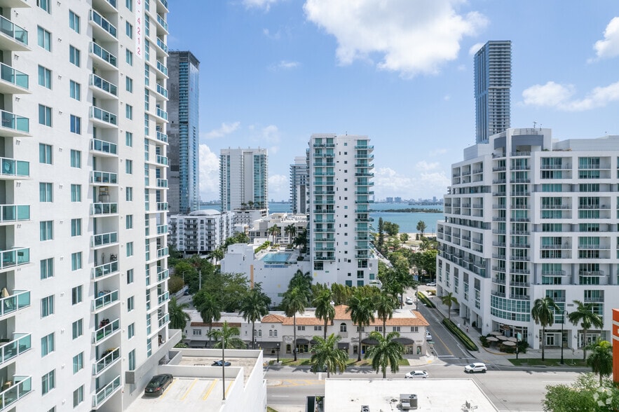 More Photos Of 333 NE 24th St, Miami Office Residential For Lease