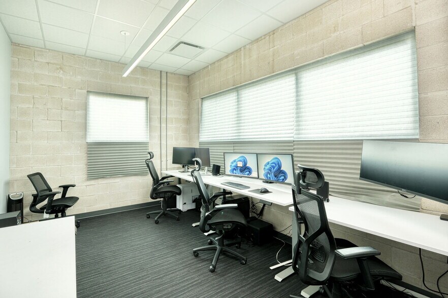 More Photos Of 211 S Brown St, Round Rock Medical For Lease