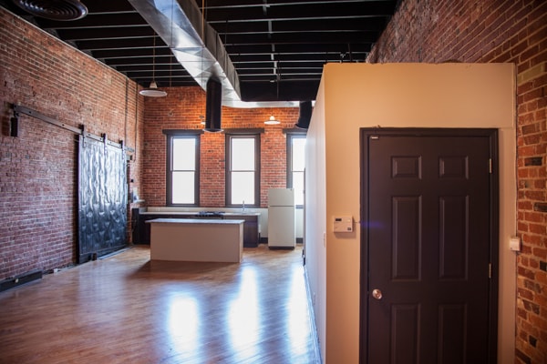 More Photos Of 1814 E Franklin St, Richmond Office Residential For Sale