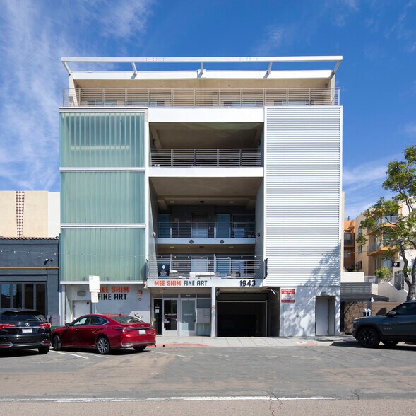 More Photos Of 1943-1949 India St, San Diego Apartments For Sale