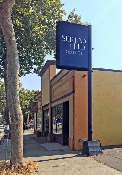 More Photos Of 2371-2373 San Pablo Ave, Berkeley Storefront Retail Residential For Lease