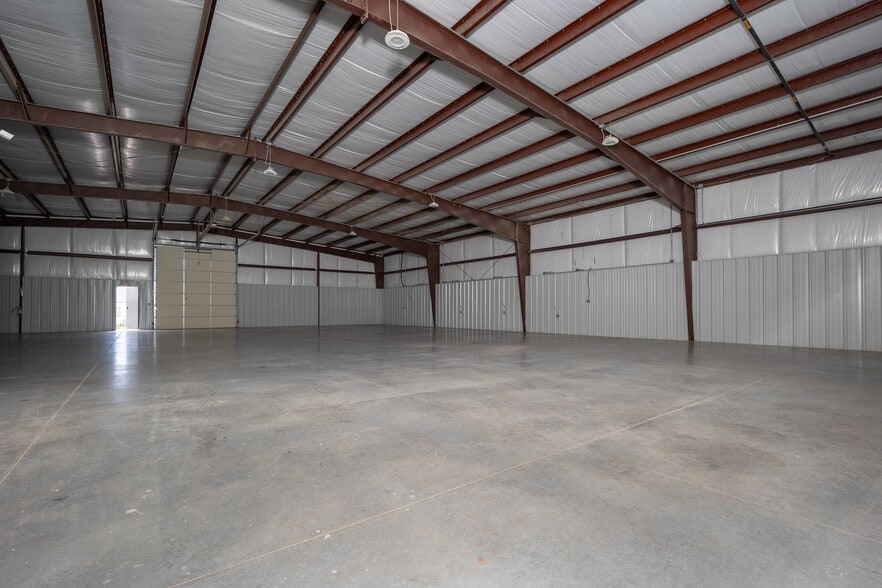 More Photos Of 6800 Main St, Oklahoma City Industrial For Lease