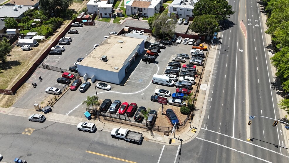 More Photos Of 10796 Coloma Rd, Rancho Cordova Auto Repair For Lease
