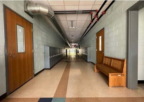 More Photos Of 300 E Cass St, Schoolcraft Office For Lease