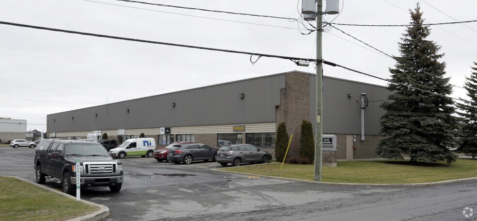 Primary Photo Of 3555 Rue Isabelle, Brossard Warehouse For Lease
