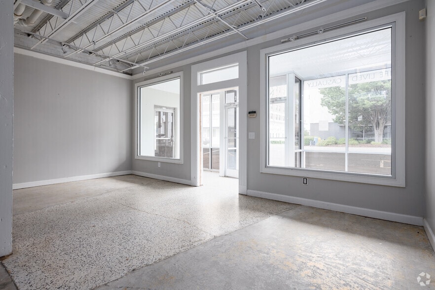 More Photos Of 325 N Main St, High Point Office For Sale