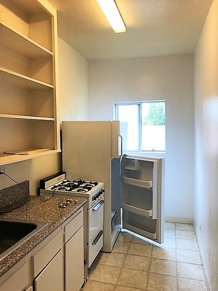 More Photos Of 1001 Hyperion Ave, Los Angeles Apartments For Sale