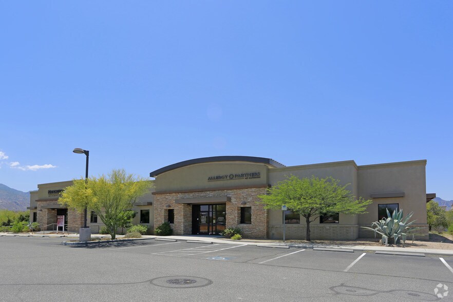 Primary Photo Of 2506 E Vistoso Commerce Loop, Tucson Medical For Sale