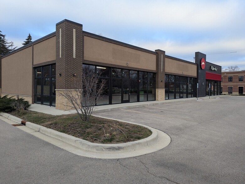 More Photos Of 701 W Lincoln Hwy, Dekalb Office For Lease