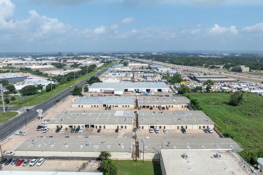 More Photos Of 5214 Burleson Rd, Austin Unknown For Lease