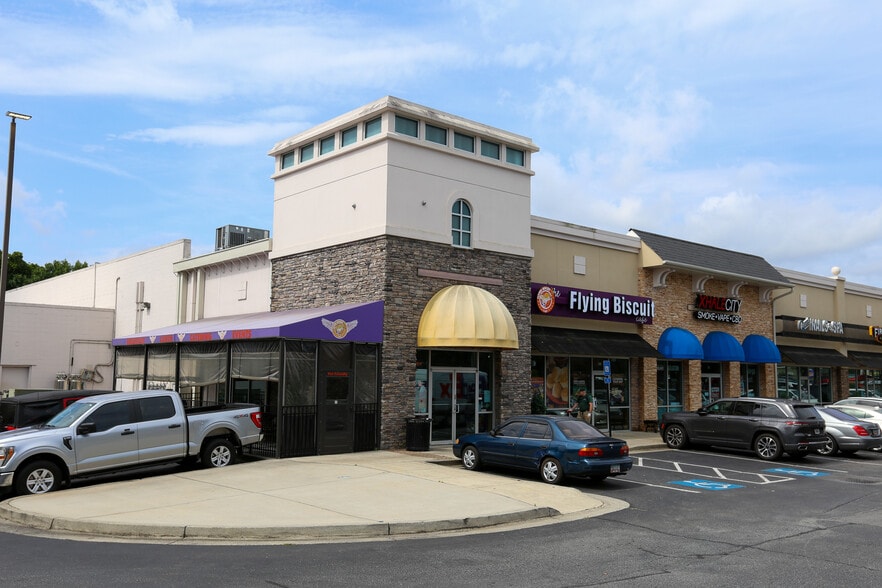 More Photos Of 10779 Alpharetta Hwy, Roswell Unknown For Lease