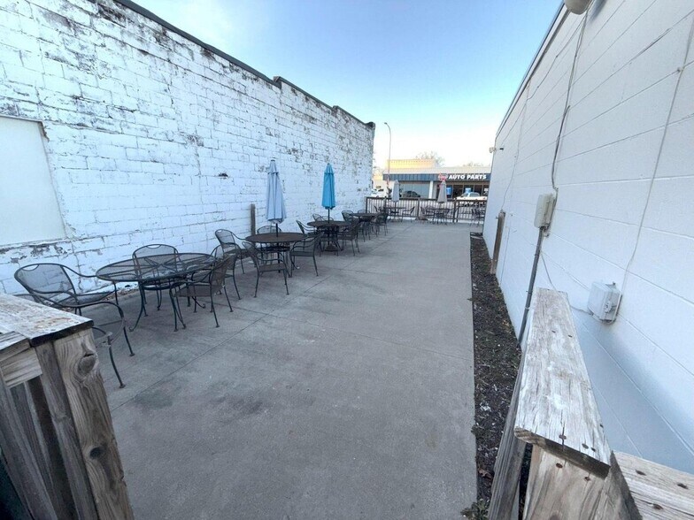 More Photos Of 402 Main St, Griswold Restaurant For Sale