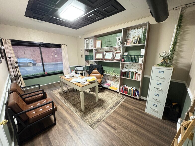 More Photos Of 349 1st Ave, Dayton Office For Lease