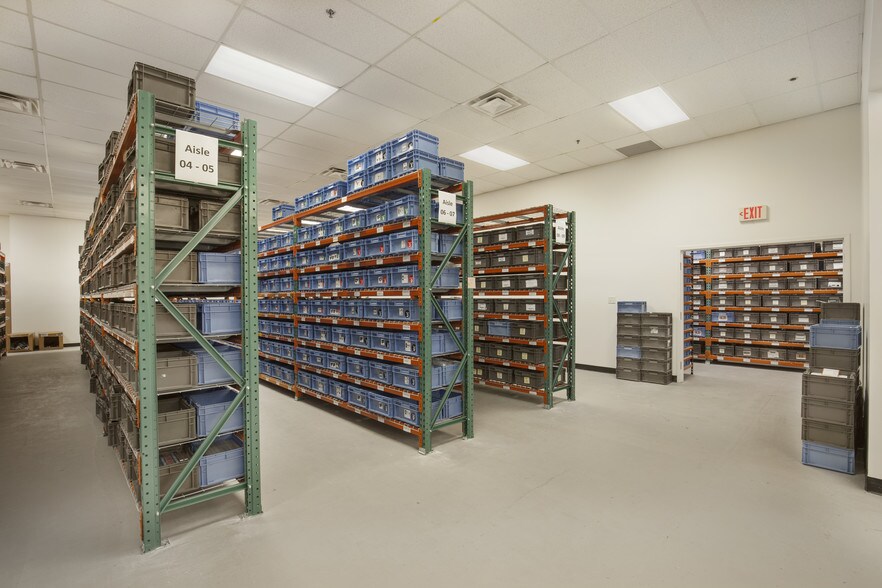 More Photos Of 550 Technology Park, Lake Mary Light Manufacturing For Sale