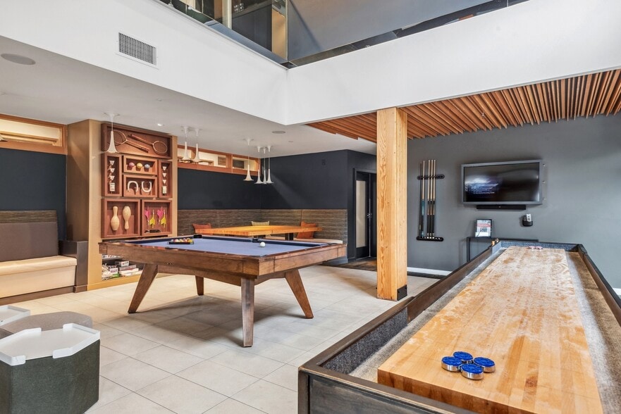 More Photos Of 1850 N 34th St, Seattle Apartments For Lease