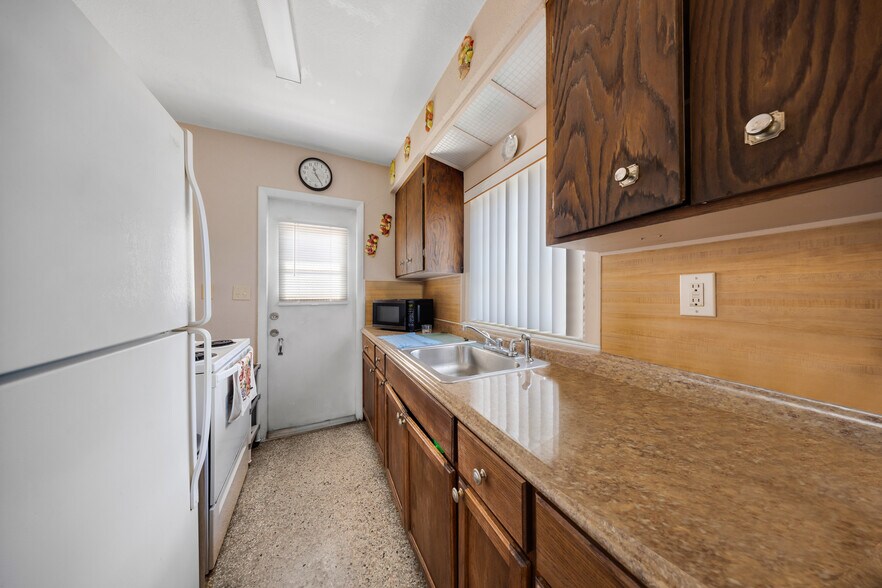 More Photos Of 4831 W Flagler St, Coral Gables Apartments For Sale