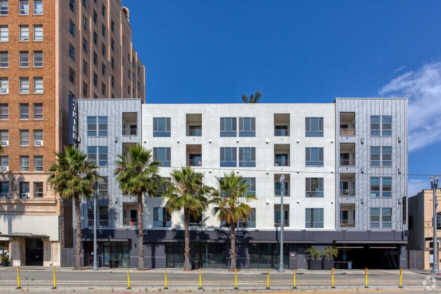 More Photos Of 210 E 3rd St, Long Beach Apartments For Lease