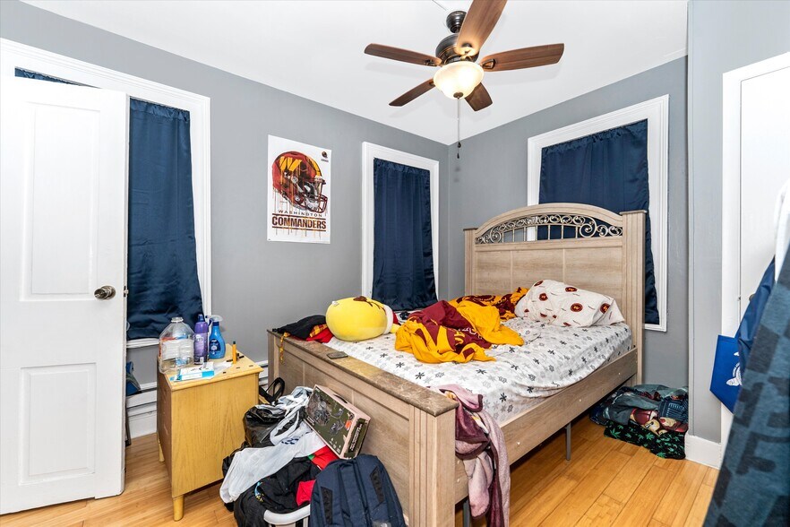 More Photos Of 229 N Church St, Thurmont Apartments For Sale