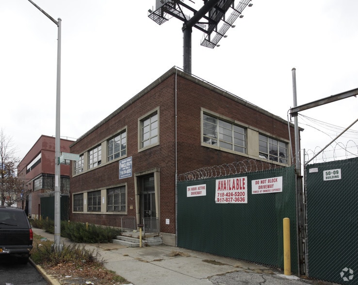 More Photos Of 27-21 51st St, Long Island City Warehouse For Lease