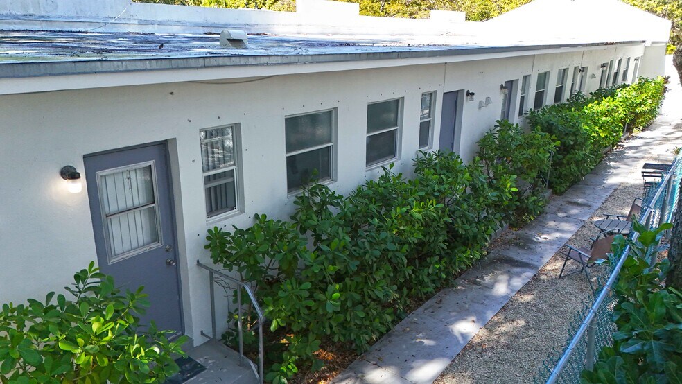 More Photos Of 2825 SW 3rd Ave, Miami Apartments For Sale