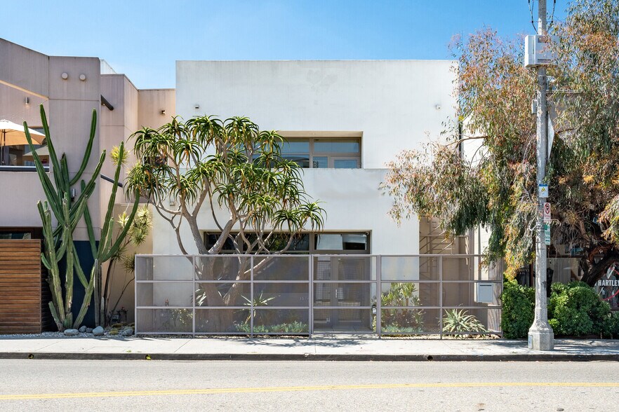 Primary Photo Of 1514 Abbot Kinney Blvd, Los Angeles Loft Creative Space For Lease