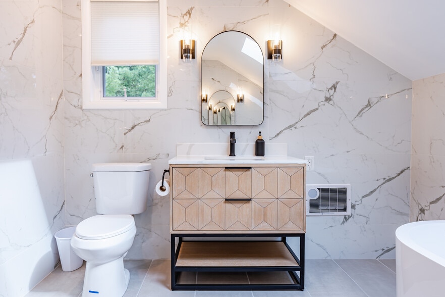 More Photos Of 37 Patricia Dr, Pleasant Valley Specialty For Sale