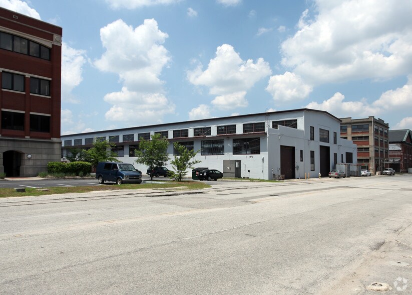 More Photos Of 2120 Noisette Blvd, North Charleston Office For Lease