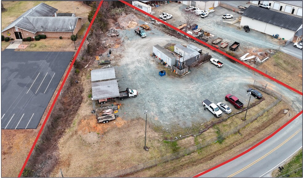 More Photos Of 5118 N Causeway Rd, Winston-Salem Land For Lease