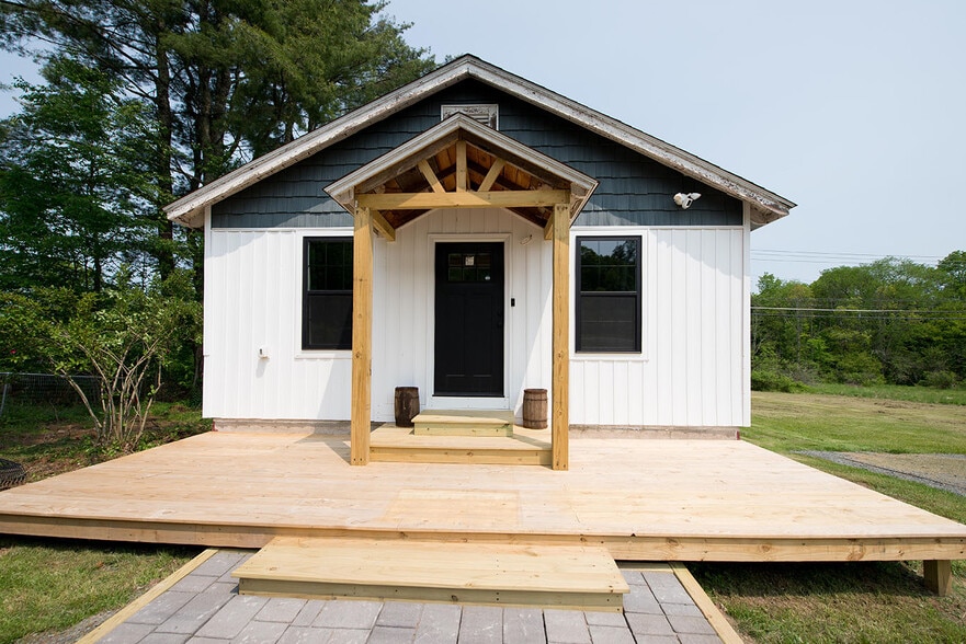 More Photos Of 1132 Old Rte 17, Harris Office Residential For Sale