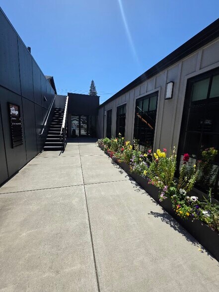 More Photos Of 3295 El Camino Real, Atherton Medical For Lease