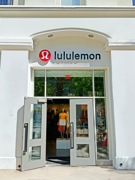 More Photos Of 2220-2270 Village Walk Dr, Henderson Unknown For Lease