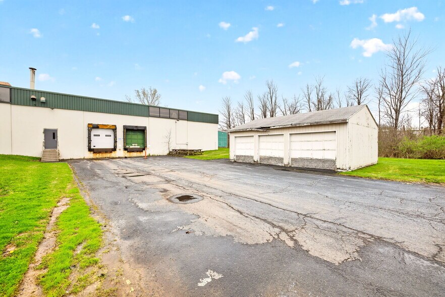 More Photos Of 100 Pixley Industrial Pky, Rochester Manufacturing For Sale