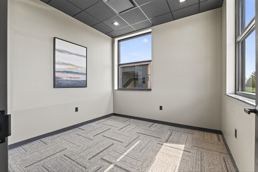 More Photos Of 7040 Kaeding Ln NE, Albertville Industrial For Sale