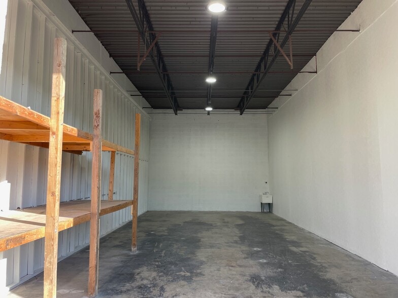 Primary Photo Of 3300 Browns Mill Rd, Johnson City Office For Lease
