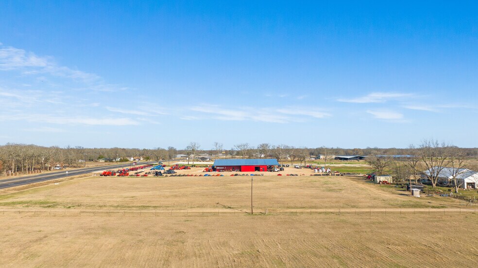 More Photos Of 3052 HWY 82 E, Paris Land For Sale