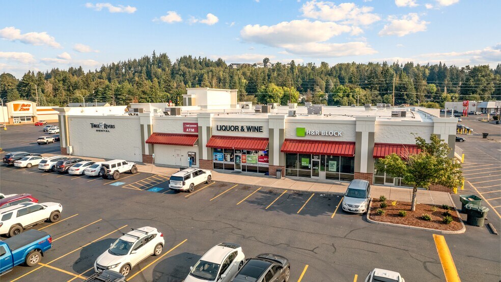 More Photos Of 200 Triangle Ctr, Longview Unknown For Lease