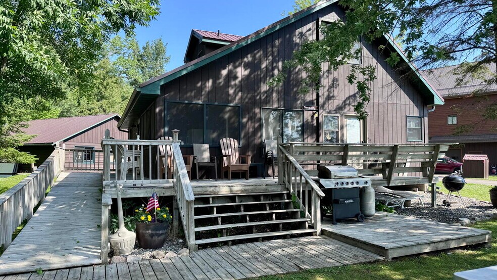 More Photos Of 3600 County Road 54 NE, Longville Hotel For Sale