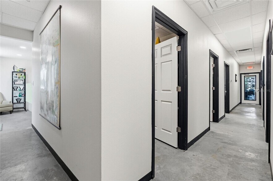 More Photos Of 15617 Old US Highway 441, Tavares Industrial For Lease