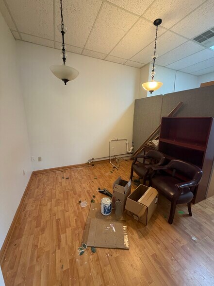 More Photos Of 294 Route 101, Amherst Office For Sale