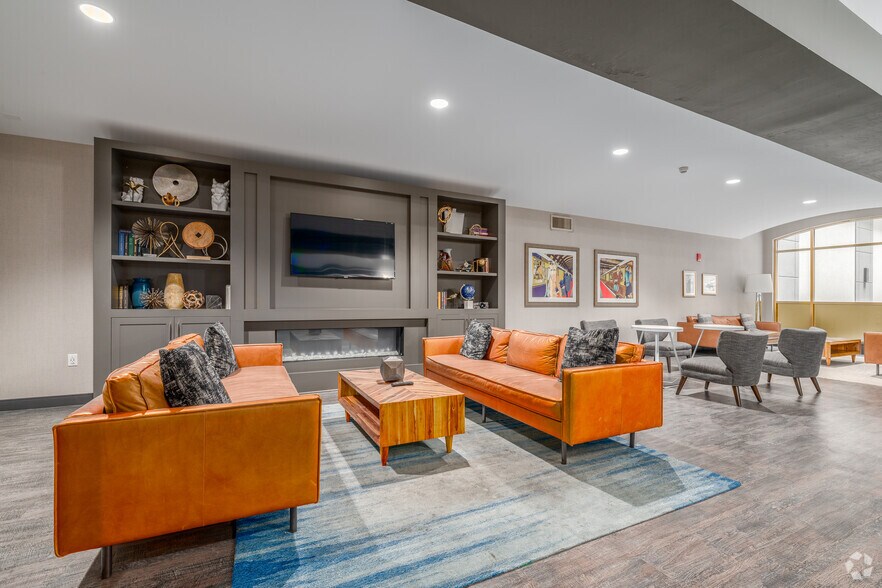 More Photos Of 1127 Euclid Ave, Cleveland Apartments For Lease