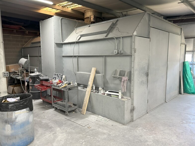 More Photos Of 890 Sleepy Hollow Rd, Powder Springs Warehouse For Sale