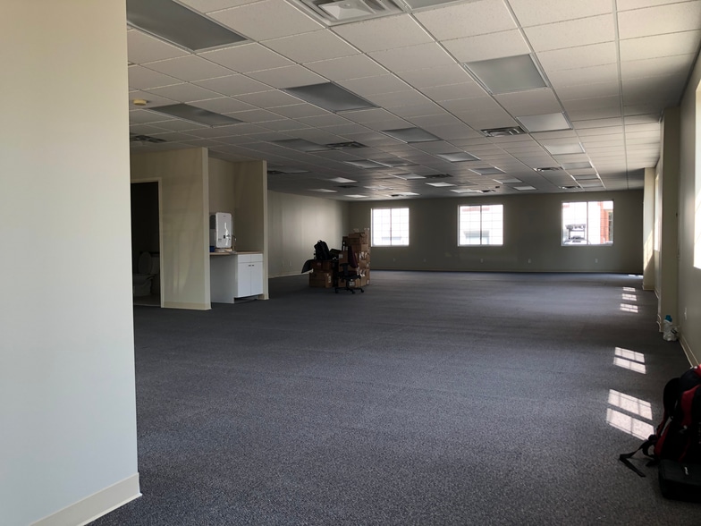 More Photos Of 69 Montauk Hwy, Copiague Loft Creative Space For Lease