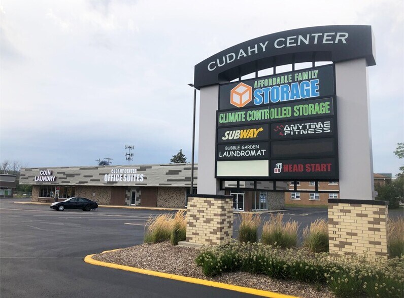 More Photos Of 5801-5885 S Packard Ave, Cudahy Unknown For Lease